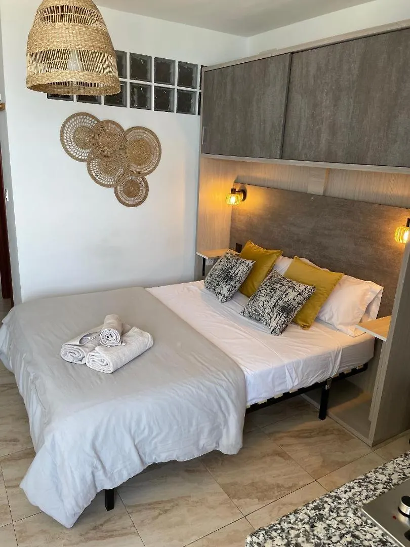 Hermoso Estudio Vistas Al Mar Benalmadena